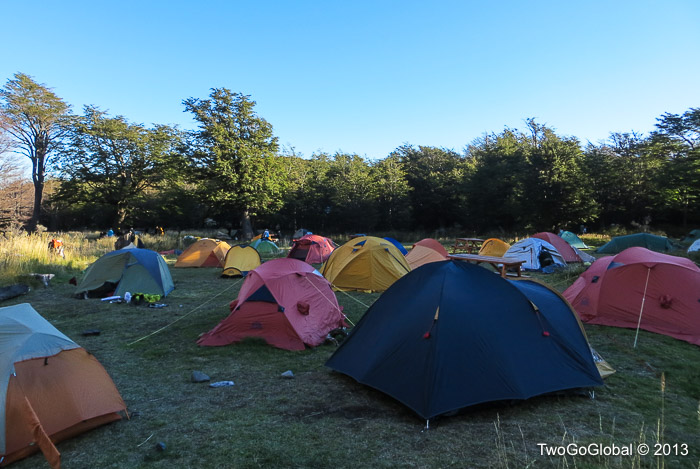 A busy Refugio Grey campsite