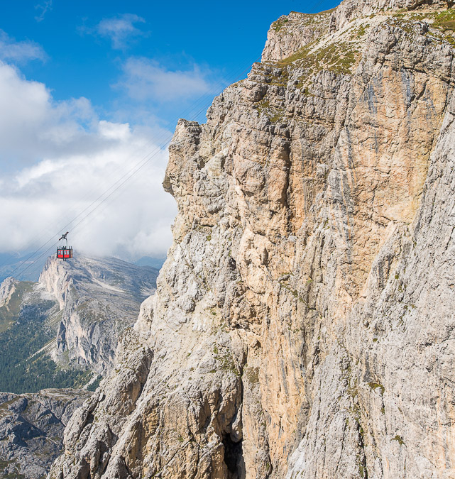 Rifugio Lagazuoi easily reachable by cable car