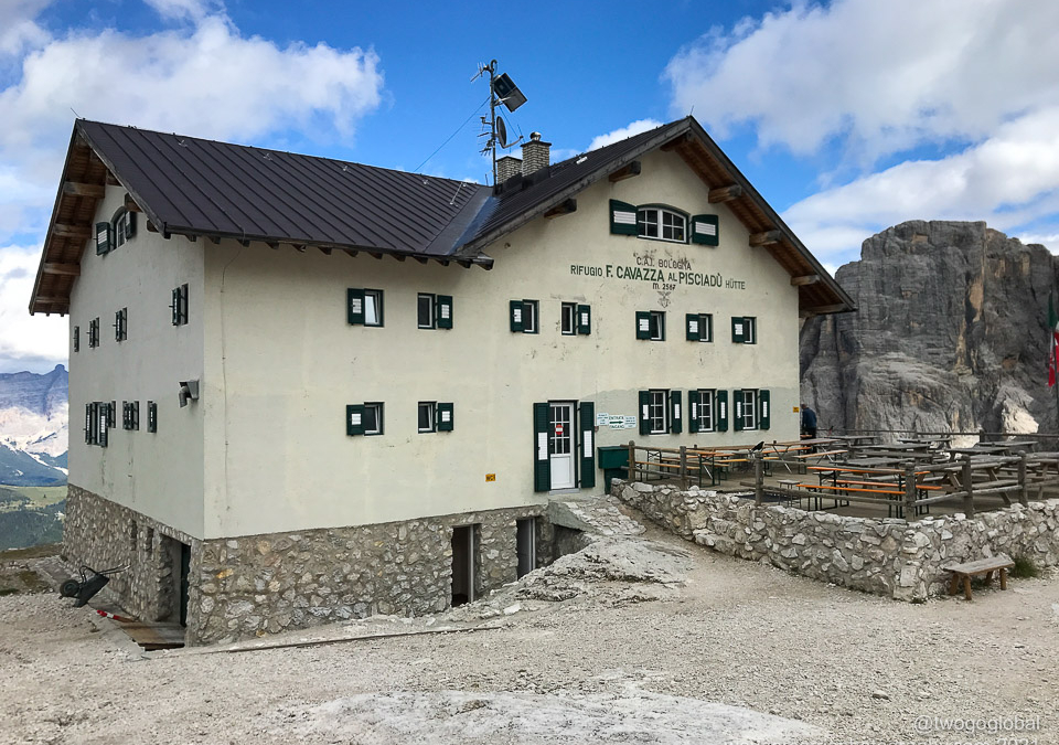 Rifugio Pisciadù, our night 2 accommodation